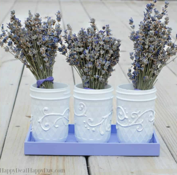 DIY Mason Jar Centerpiece Decoration